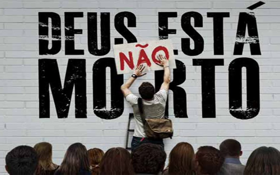 DEUS NÃO ESTÁ MORTO